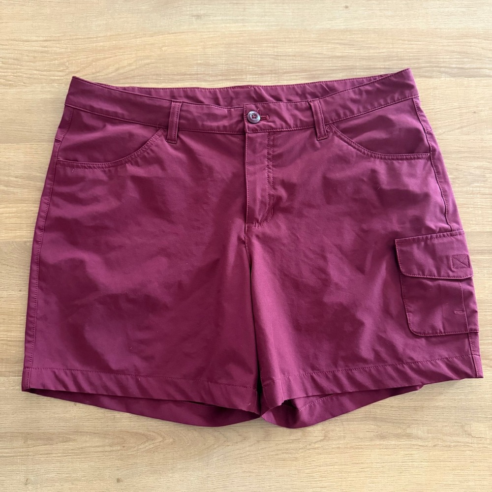 Eddie Bauer Womens Burgundy Cargo Hiking Shorts Size‎ 14 Performance Outdoor